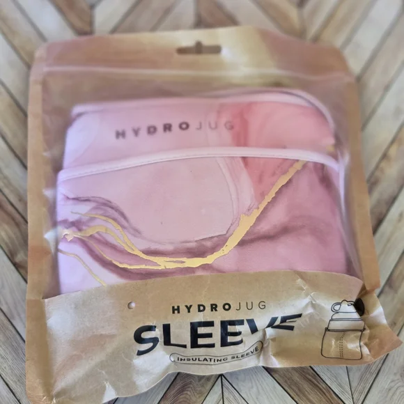 HydroJug Pink Sleeve 32oz - Picture 1 of 3
